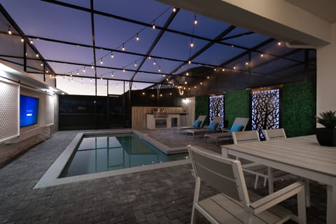 For those who like to stay late at the pool