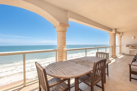 Beach Club-1002 - Gulf Front Balcony