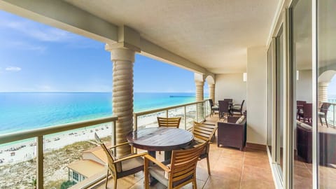 Beach Club 1003 - Balcony