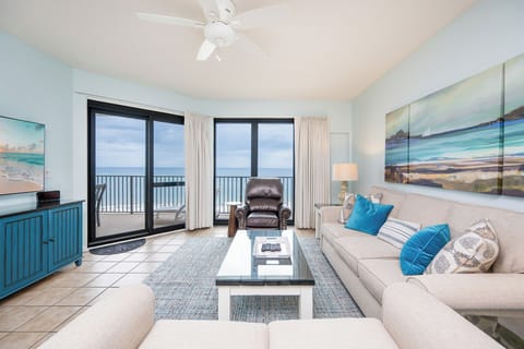 Phoenix VI 61405, Orange Beach, Alabama, beach front, 3 bedroom condominium on the 14th floor