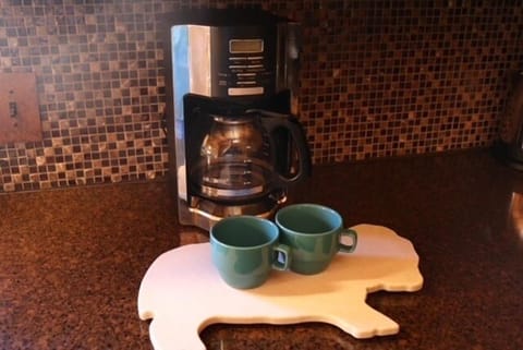 photo coffee pot.jpg