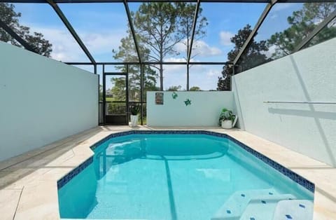 Private Pool- No Rear Neighbors