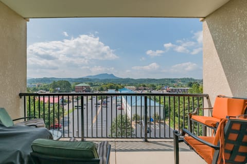 Private Balcony offers a beautiful cityscape and Mountain View