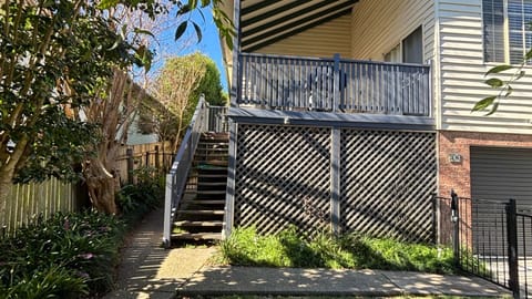 External view of the property. 
