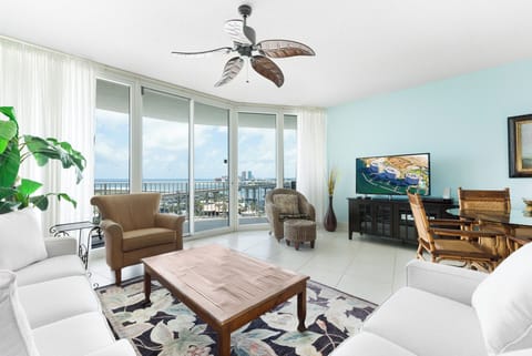 Caribe Resort B1016 Living Room
