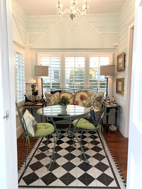 Enjoy a meal, a book or listening to music in this beautiful relaxing sunroom.