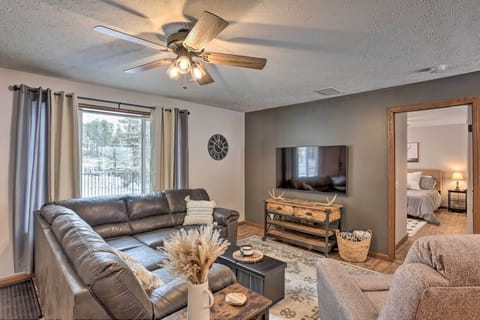 Sturgis Vacation Rental | 4BR | 3BA | 2,700 Sq Ft | 1 Step Required to Enter