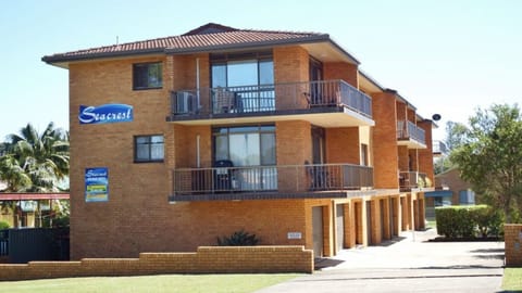 External view of the Seacrest building.