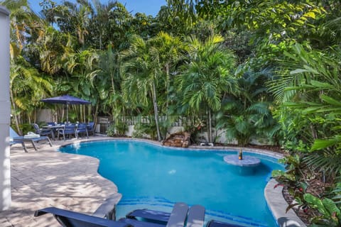 Private pool area