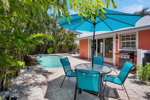 Poolside Dining Area