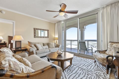 LivingRoom_01