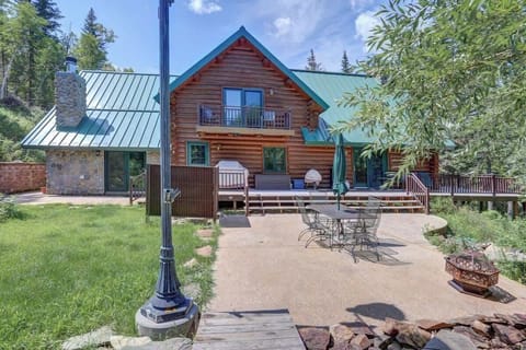 Back view of the cabin