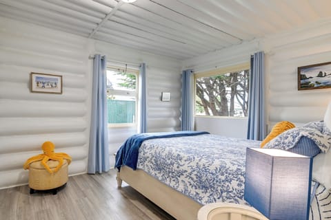 Crescent City Vacation Rental | 1BR | 1BA | Single Story | 1 Step to Access