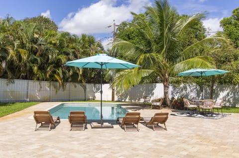 Pool area(Its possible this area may be shared with guests from our 2nd unit )