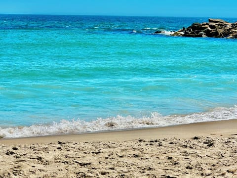 Gorgeous Charlestown Breachway Beach, worth the bumpy road in!