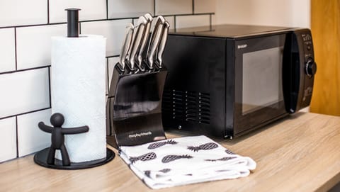 Executive Apartment, Private Bathroom | Shared kitchen