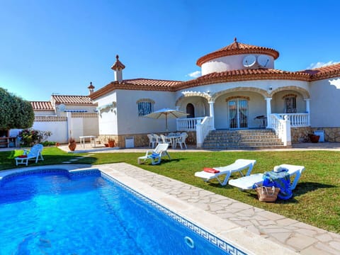Estate, Leisure, Hacienda, Mansion, Villa, Swimming Pool, Vacation
