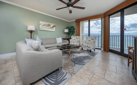 Phoenix X 710, Orange Beach, Alabama, beach front, 3 bedroom condominium on the 7th floor