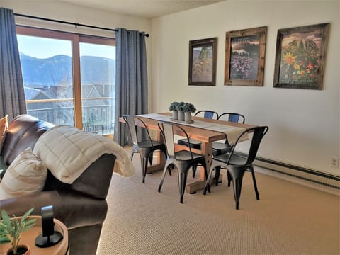 Enjoy fantastic mountain views while dining on the 2nd floor of this condo!