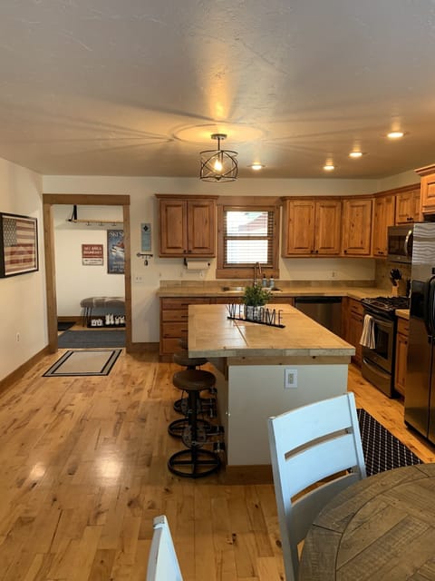 Open kitchen and dining area