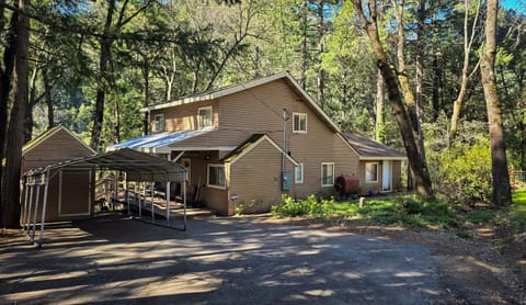 Frankie's Retreat