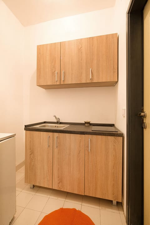 Superior Studio | Private kitchen | Mini-fridge