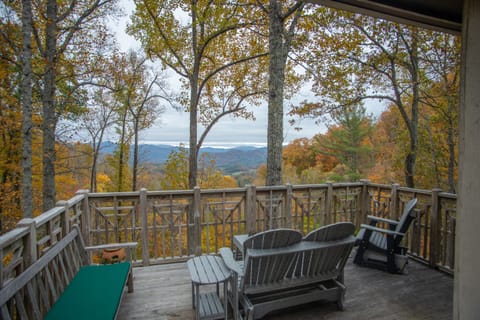 Camps at Creekside - A View for Days!