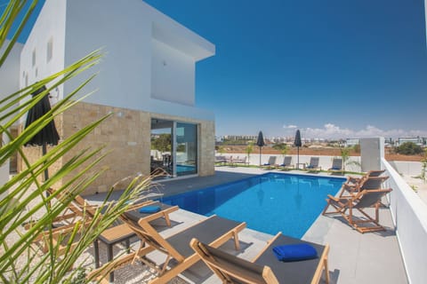 Villa, 4 Bedrooms, Private Pool, Garden View | Exterior