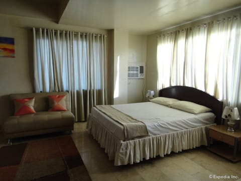 Standard Room (Minimum 3 nights stay) | Desk, free WiFi