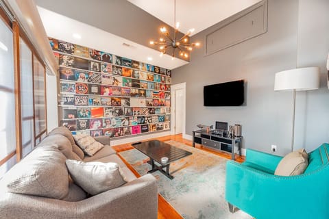 Living Room - Classic Album Collection