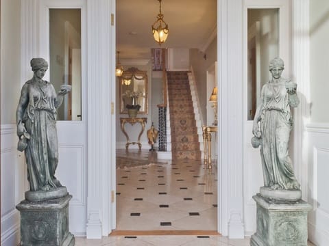 Double Room, Ensuite (Super Size Eldon) | Lobby