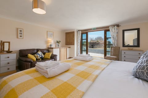 Cottage | Interior