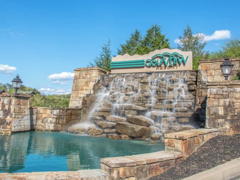 Condo (2 Bedrooms) | Property amenity