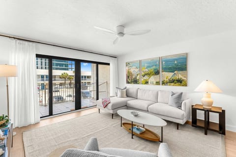 Coastal decor throughout