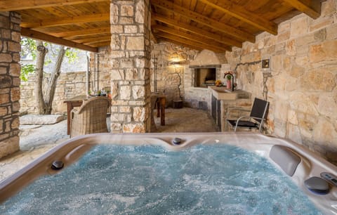 hot-tub