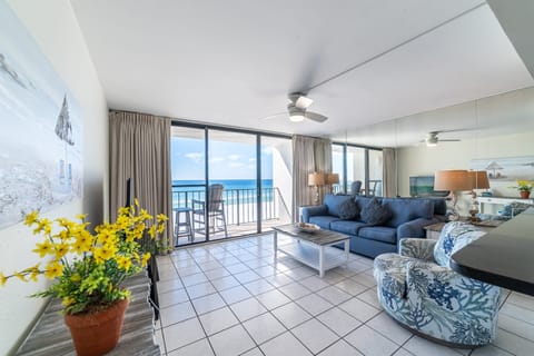 Welcome to Sunset Place, Edgewater 409T3 in beautiful Panama City Beach, Florida!