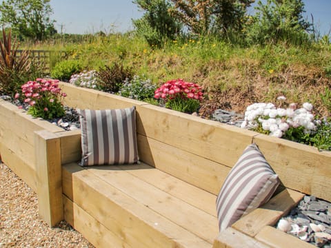 Cottage | Property grounds