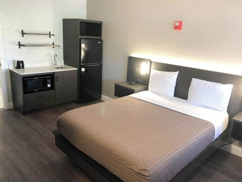 Memory foam beds, individually furnished, desk, blackout drapes