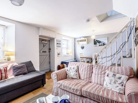 Spacious living area | Sunny Shores - Aberlovely Holidays, Aberdovey