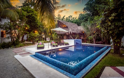 2 outdoor pools, open 9:00 AM to 10:00 PM, free cabanas, pool umbrellas