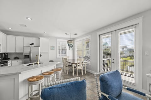 Enjoy the spaciousness of the updated kitchen with access to the balcony. 