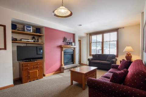 Living Room, Room, Indoors, Couch, Furniture