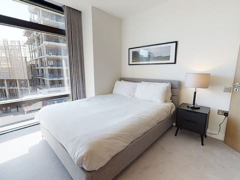 Furniture, Comfort, Wood, Building, Shade, Pillow, Bed Frame, Interior Design, Bed