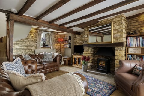 Lavender Cottage Sitting Room - StayCotswold