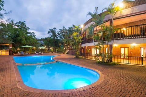 House | Pool | Outdoor pool