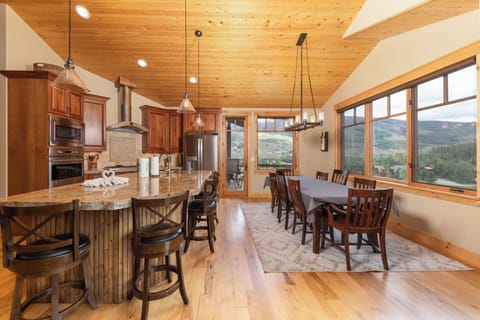 Main level dining room off of the kitchen.