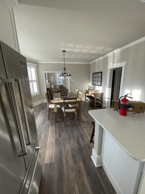 1st Floor Kitchen contains high end / stainless steel appliances.