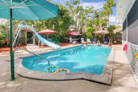 Lake Worth Vacation Rental | Studio | 1BA | Step-Free Access | 300 Sq Ft
