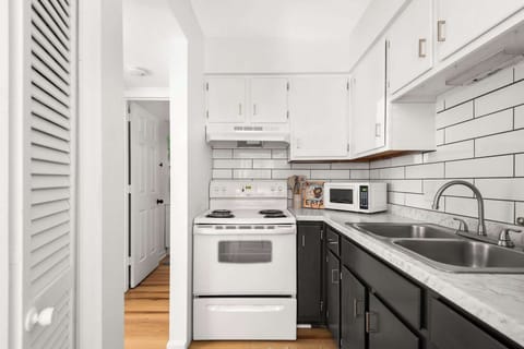 Everything you need to cook in.