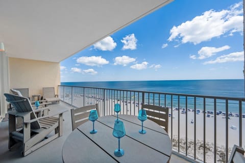 San Carlos 1007 Gulf Front Balcony Dining Table Seats 4